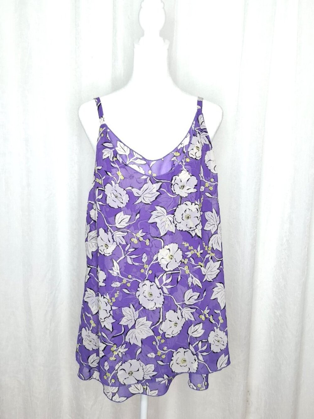 Cabi Outline Cami "Pure Romance" Purple with Floral Print Spring '19